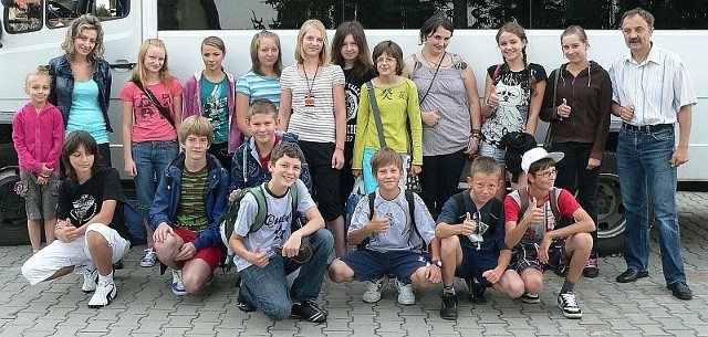 Uczniowie Szkoły Podstawowej i Samorządowego Gimnazjum w Zbludowicach wybrali się na wakacyjną wycieczkę na Węgry.