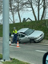  Stłuczka przy CH Jantar w Słupsku. Kierowca ukarany mandatem