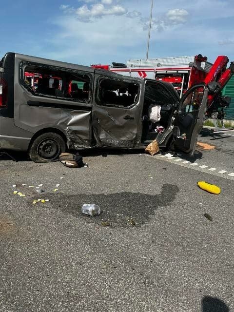 Dwie osoby zginęły w wypadku na autostradzie pod...