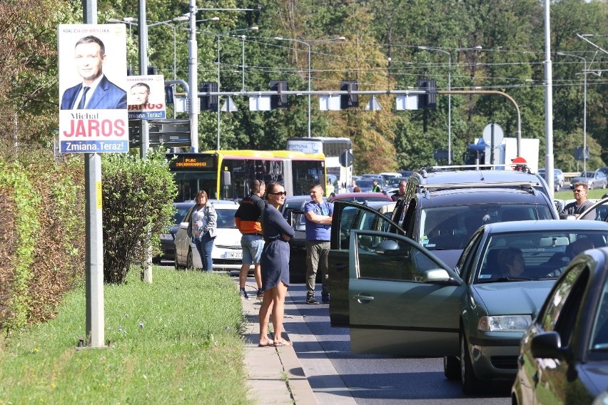 37. PKO Maraton Wrocław. Wielu kierowców utknęło w korku (ZDJĘCA)