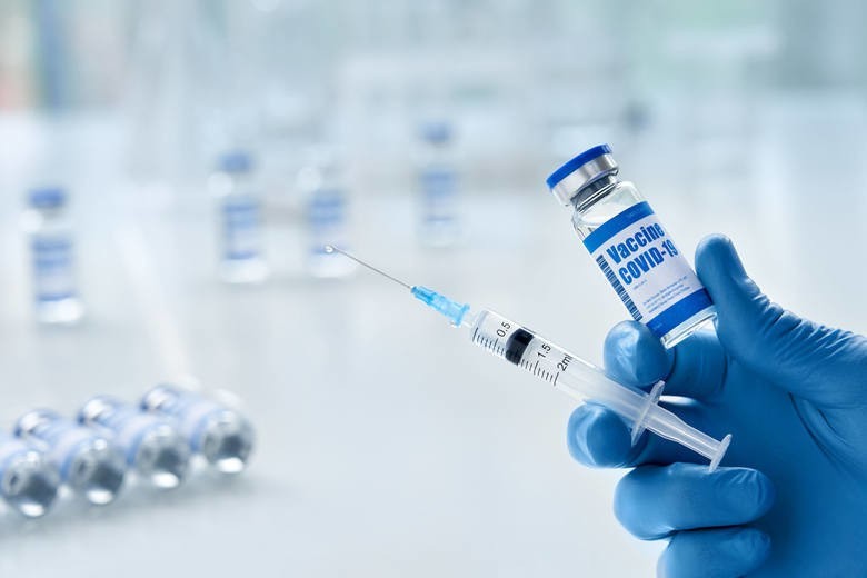 W Koszalinie liczba wykonanych szczepień wynosi 17 908, w...