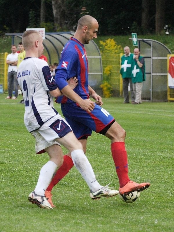 W Gryfie dobre mecze rozgrywa Łukasz Stasiak (z prawej).