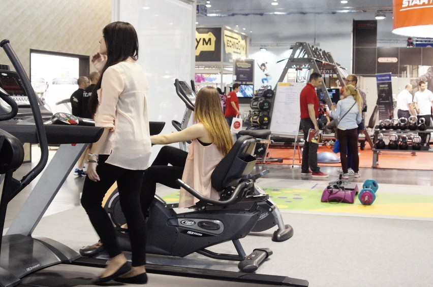 Poznaniacy trenują fitness na targach Fit-Expo