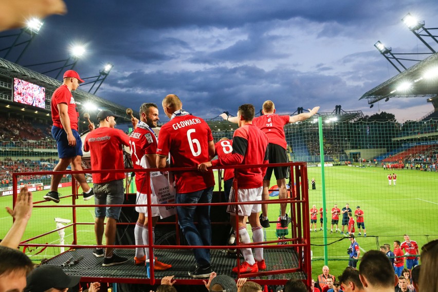 Wisła Kraków - Lech Poznań: Fantastyczne pożegnanie Pawła Brożka z kibicami „Białej Gwiazdy"! Gol w ostatnim meczu w ostatniej minucie!  