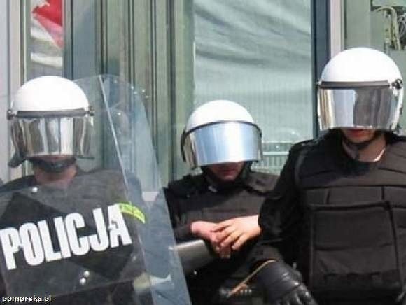 Chełmińscy policjanci zatrzymali mężczyzn posiadających narkotyki