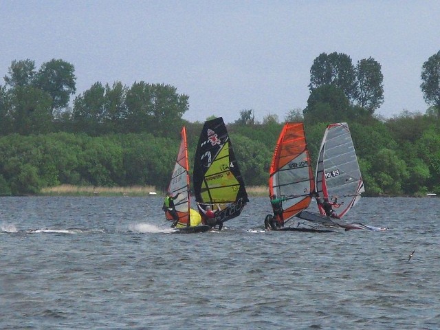 Regaty windsurfingowe Żnin Slalom 2015.