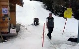 Wjechać na snowboardzie pod górę, trudna to sztuka :) [FILM]