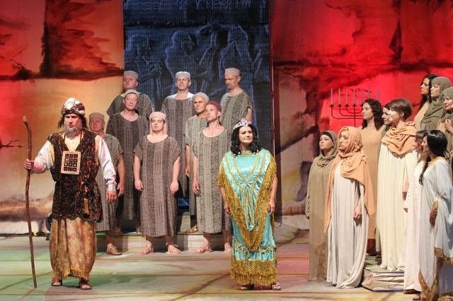 Opera Nabucco w amfiteatrze Kadzielnia w Kielcach