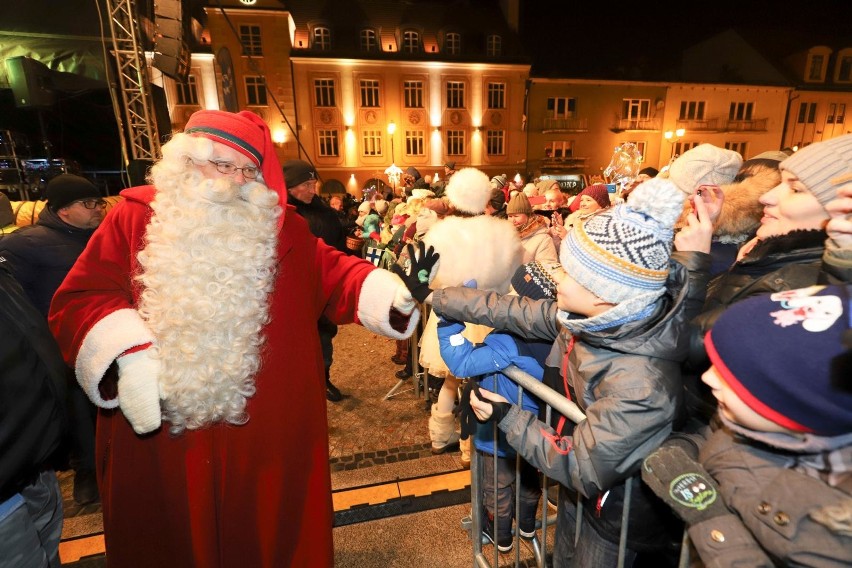 Mikołajki z Mikołajem z Laponii na Rynku Kościuszki w...