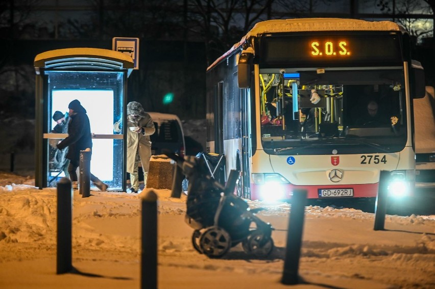Autobus SOS kursujący w sezonie zimowym 2020/21