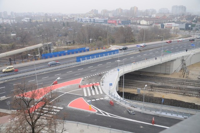 Wiadukt w ciągu ulicy Ozimskiej po remoncie.