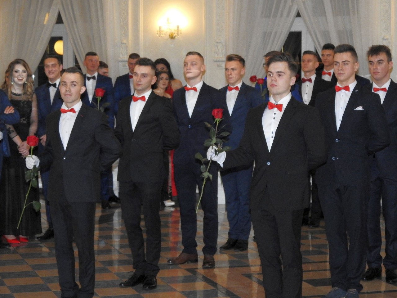 Studniówka 2019: XIV Liceum Ogólnokształcące w Białymstoku. Zobacz zdjęcia!