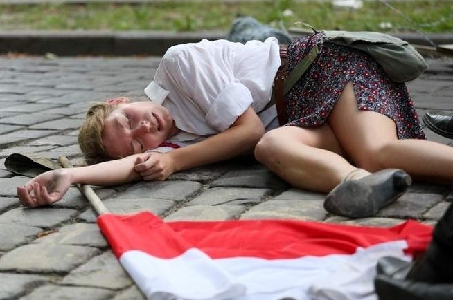 Rekonstrukcja wydarzeń pierwszych godzin Powstania...