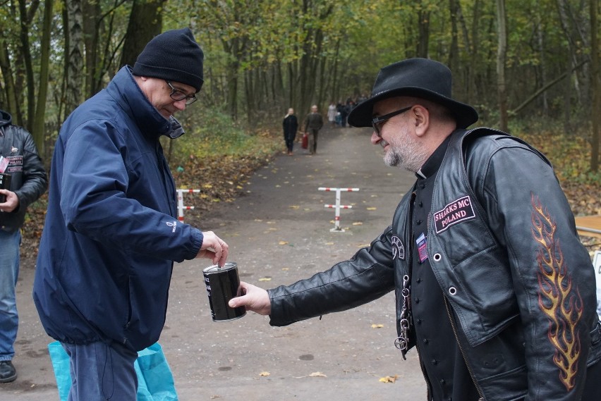 Wszystkich Świętych w Poznaniu: Trwa zbiórka na Rossę - 1...