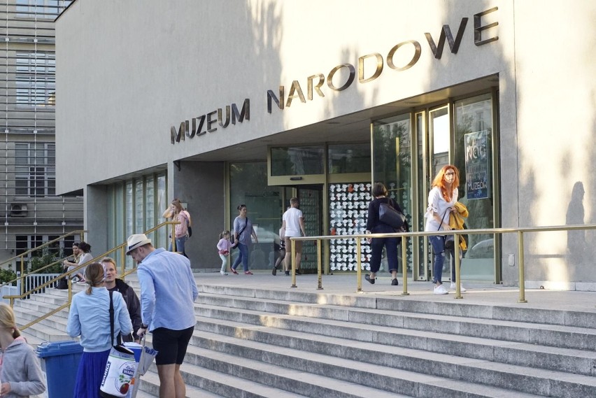 Zastępca dyrektora Muzeum Narodowego w Poznaniu popełnił...
