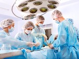 Pacjenci mogą dostać nawet 200 tys. zł szybkiej rekompensaty za błąd medyczny.  Ustawa o prawach pacjenta przyjęta przez Sejm