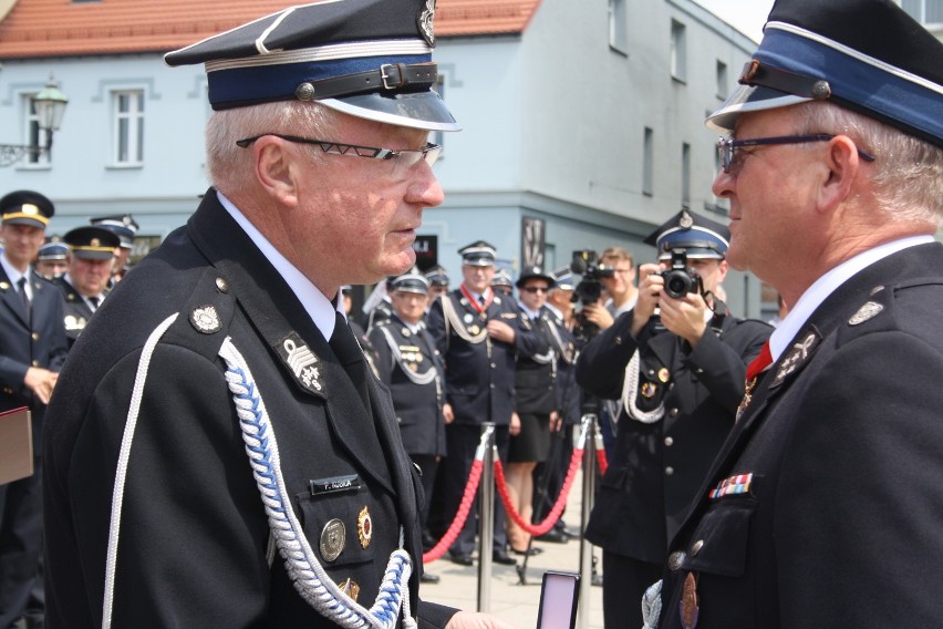 Oni ratują nasze życie. Zobacz strażaków i ich sprzęt