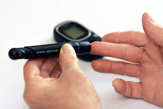 "Diabetofon" uruchomiono  w odpowiedzi na obawy diabetyków przed zakażeniem koronawirusem.