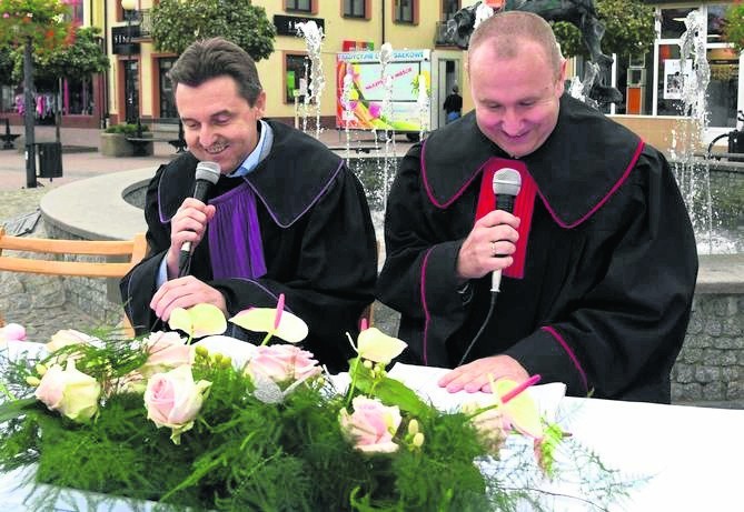 Wspólnie czytali sędzia Zygmunt Dudziński z Sądu Okręgowego...