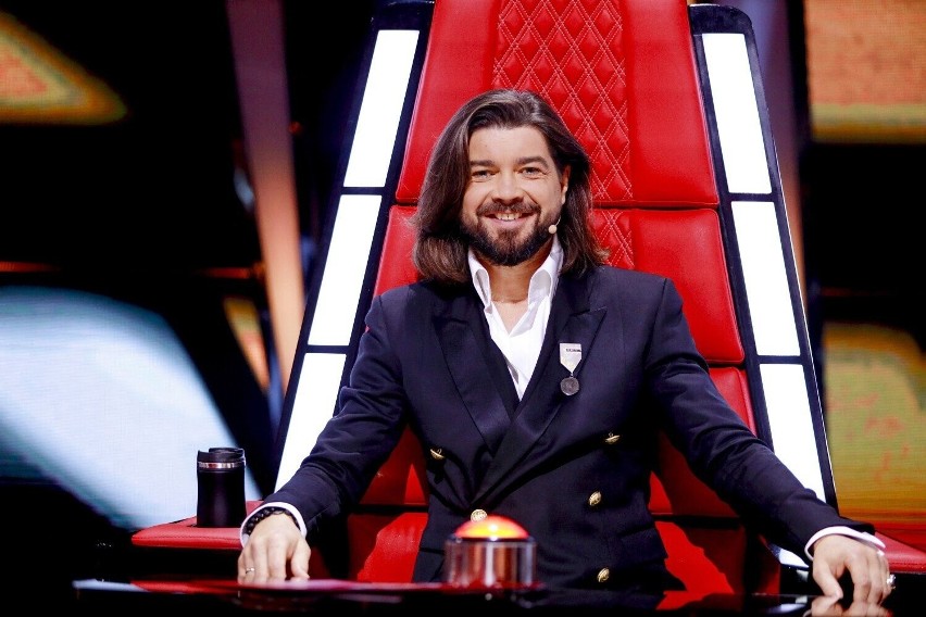 „The Voice Senior 4”. Widzowie nie kryją wściekłości nad zachowaniem trenerów! Ich zdaniem doszło do skandalu. „Wstyd wręcz dla jurorów!”