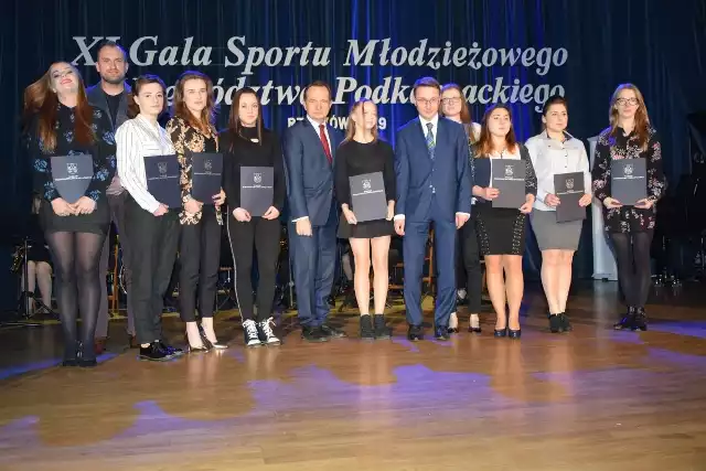 Władysław Ortyl docenił wysiłek młodych sportowców