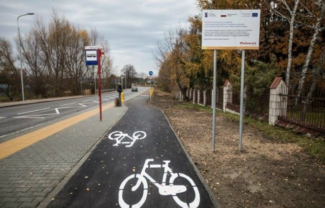 Rowerzyści mogą korzystać ze ścieżki między innymi wzdłuż ulicy Wapiennej.