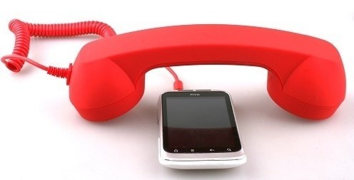 Mobilna słuchawka telefonicznaZ taką słuchawką wygodnie porozmawiasz z kim tylko chcesz. I będzie to dużo zdrowsze niż tradycyjna rozmowa przez komórkę, kiedy to trzymasz przy głowie telefon komórkowy.