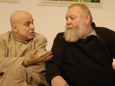 (z prawej) i Ivan Mladek.