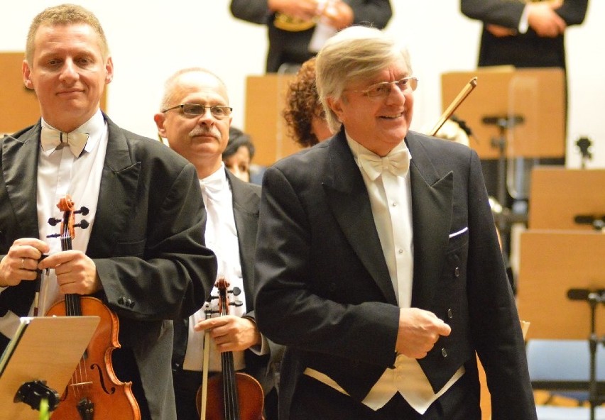 Filharmonia Zielonogórska, 18 września 2015. Wykonawcy:...