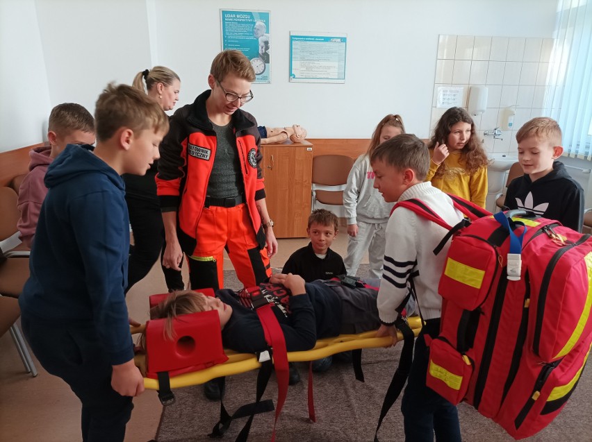 Dziecko też może uratować komuś życie. Dzień Otwarty Ośrodka Szkoleniowego Wojewódzkiego Pogotowia Ratunkowego w Lublinie