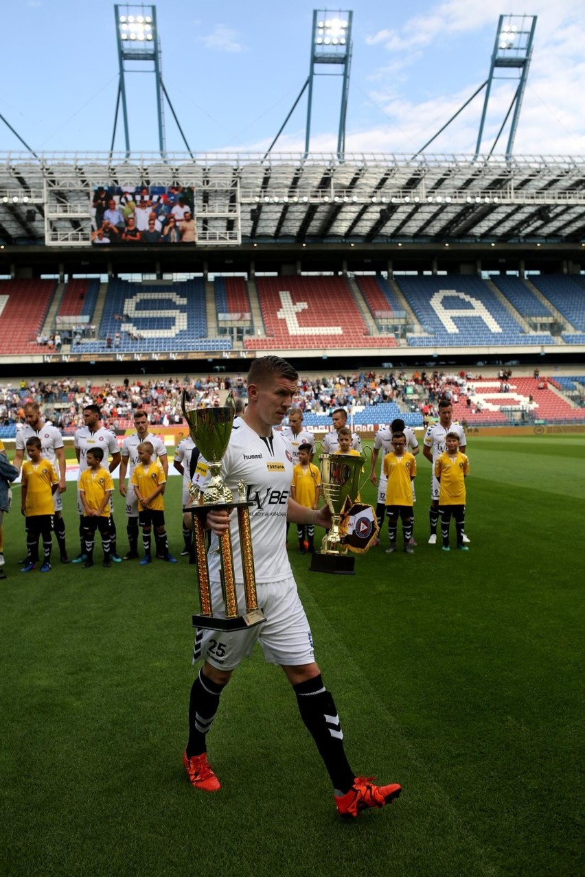 I liga piłkarska: tak Garbarnia Kraków przegrała ze Stalą Mielec [ZDJĘCIA]