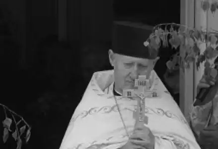 ks. mgr Jan Prokopiuk, rezydent parafii Wniebowstąpienia Pańskiego w Nowoberezowie.