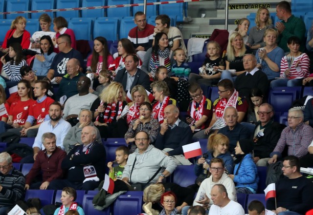 Kibice na meczu SPR Pogoni Szczecin z HIFK Helsinki.