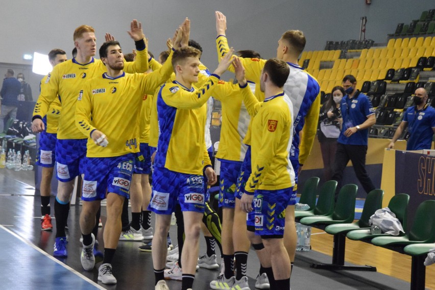 Łomża Vive Kielce przegrało z SG Flensburg-Handewitt 28:31.