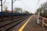 Na Olszy powstaje tymczasowy przystanek kolejowy. Pasażerom będzie się podobał?