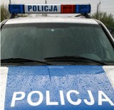 Policjanci zatrzymali 4 mężczyzn, którzy kradli w słupskich marketach