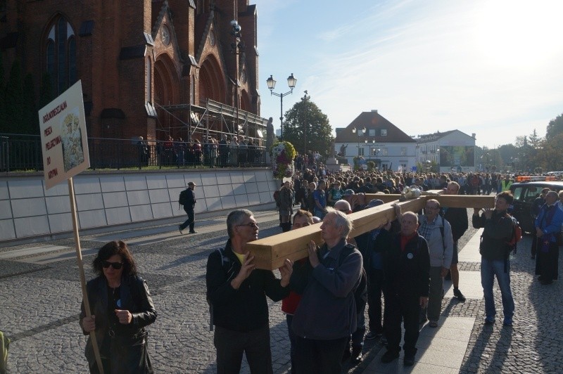 30. Piesza Pielgrzymka do Sanktuarium w Krypnie (zdjęcia, wideo)