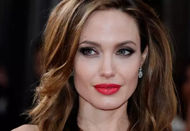 Jaka jest rpawdziwa historia Angeliny Jolie?