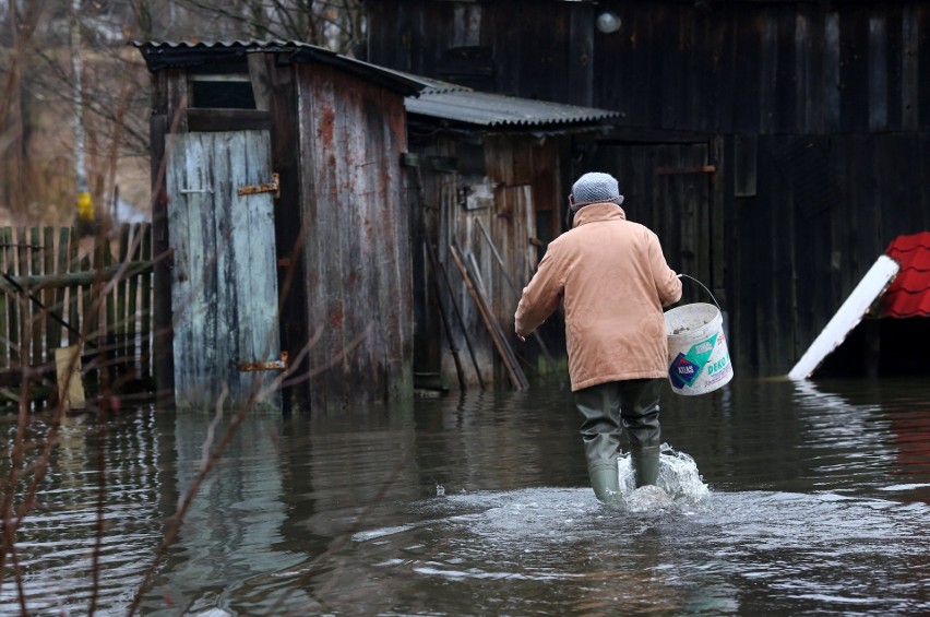 Alarm powodziowy w gminie Aleksandrów 