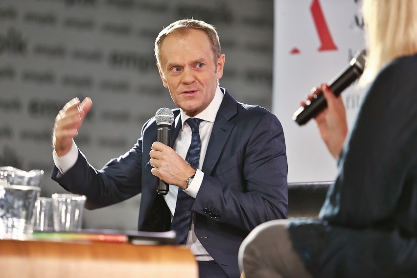 Donald Tusk promował we Wrocławiu książkę pt. "Szczerze"