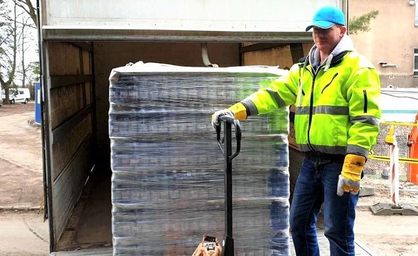 Krynica - Zdrój/Żegiestów. Sądeckie wody mineralne trafiają do służb walczących z epidemią koronawirusa