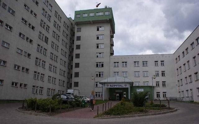 Szpital w Starachowicach będzie docieplony. Wymienią 1,5 tysiąca okien