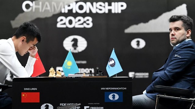 Ding Liren i Jan Niepomniaszczij stoczyli już dziesiątą partię meczu o szachowe mistrzostwo świata w Astanie