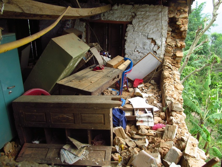 Szkoła w Bakrang-6 została całkowicie zniszczona