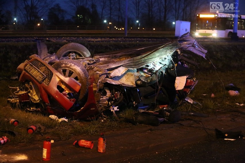 Tragiczny wypadek na Moście Pionierów. Przyczyną była brawura?