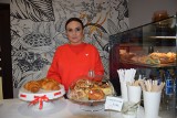 Buła i Kawa, nowa restauracja przy Bramie Opatowskiej w Sandomierzu. Co można tam zjeść? Zobacz zdjęcia
