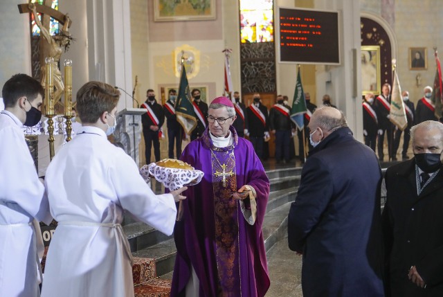 40-lecie Porozumień Ustrzycko - Rzeszowskich. Uroczystości w rzeszowskiej katedrze.