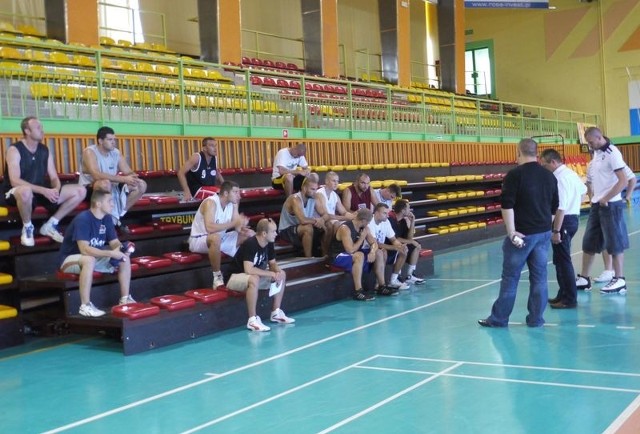 Na pierwszym spotkaniu po urlopach, koszykarze Rosy spotkali się z władzami klubu