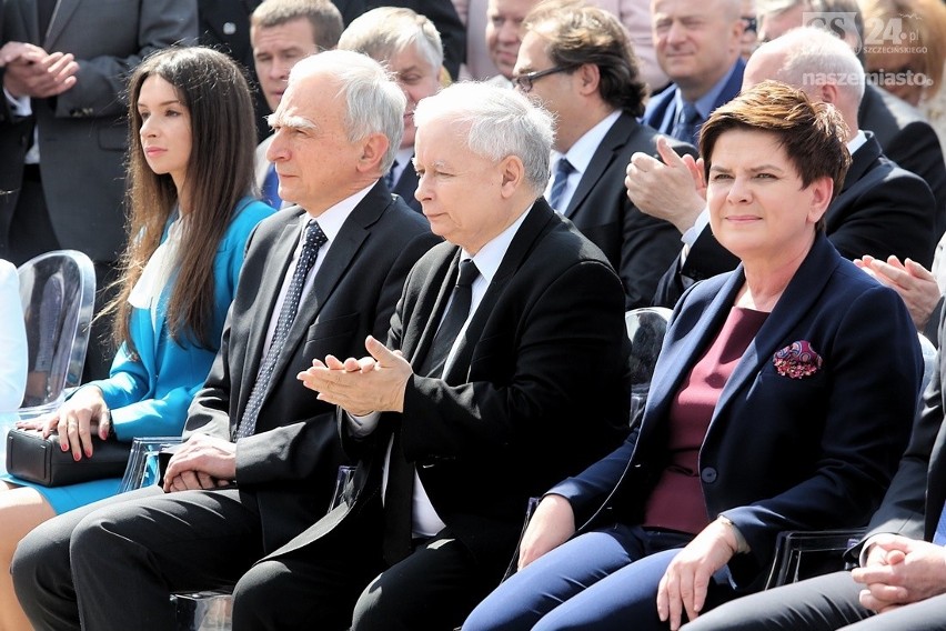 Budowa gazoportu to zasługa Lecha Kaczyńskiego [wideo, zdjęcia]