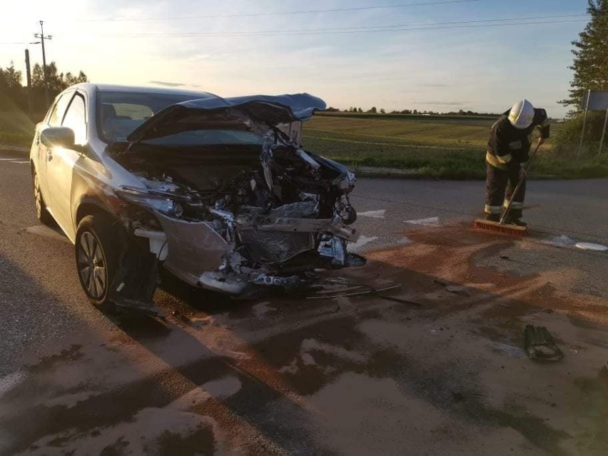 Choroszcz. Wypadek na Szosie Kruszewskiej. Dwoje dzieci trafiło do szpitala [ZDJĘCIA]